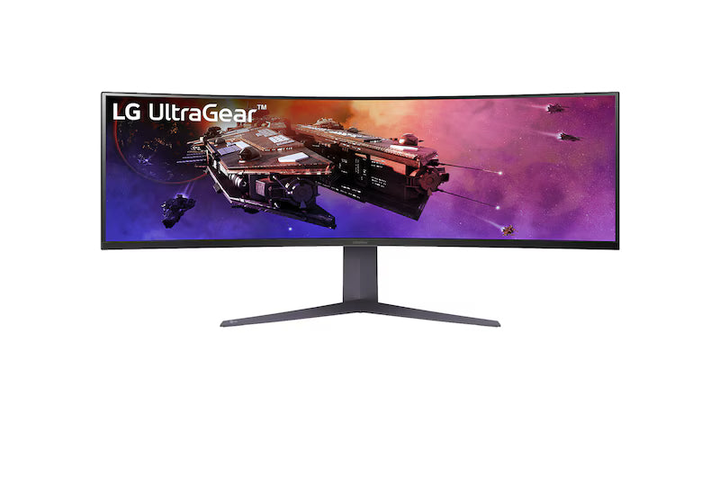 LG 45GR75DC Monitor előlnézetben, talpon. A kijelzőn űrhajók ultragear logó.