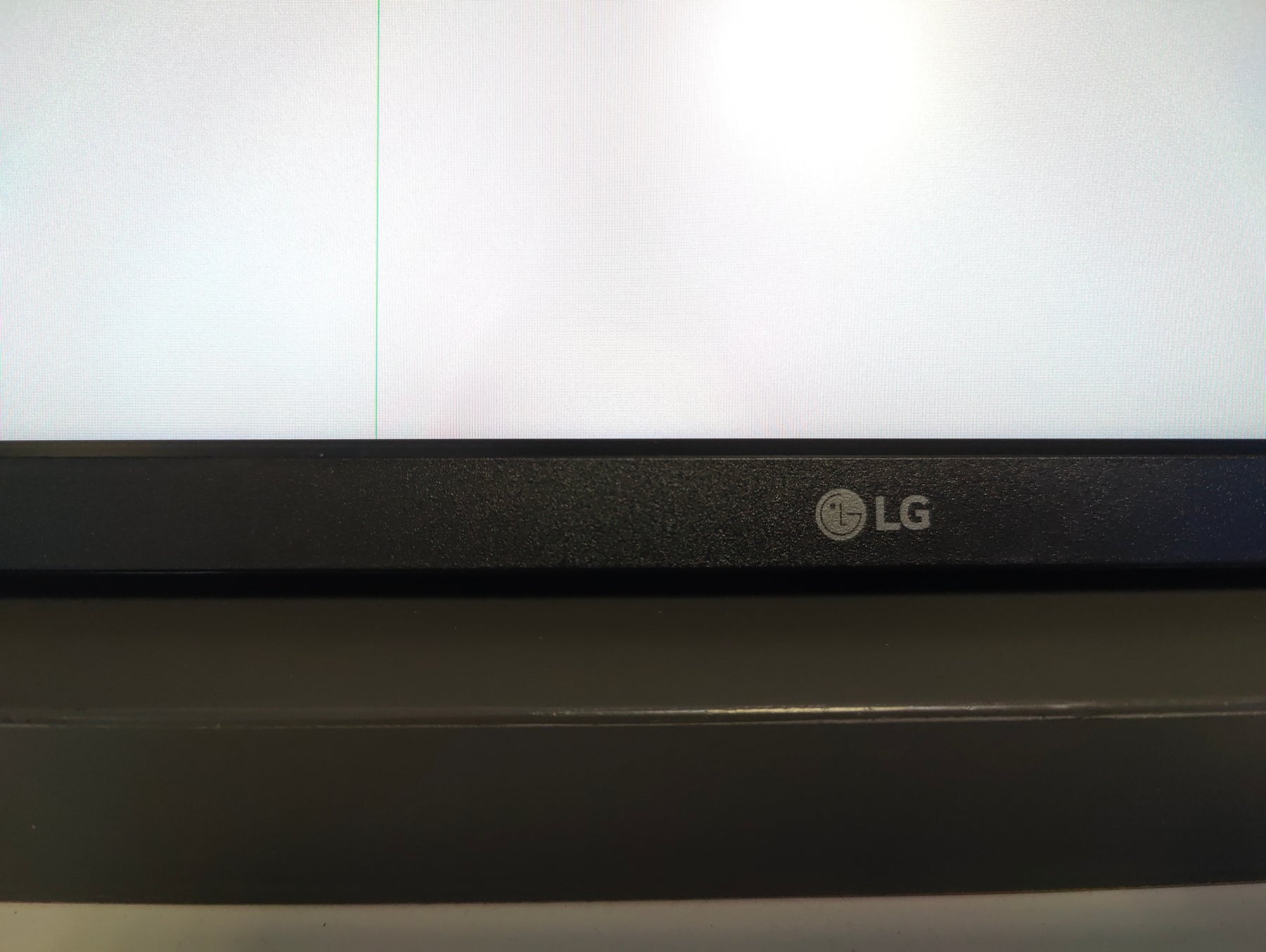 LG 27GN800P-B | 27" UltraGear 2K QHD 144Hz 1ms IPS Gaming Monitor
