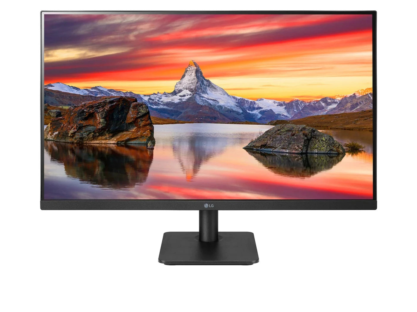 LG 24MP400-B Monitor előlnézetben, talpon. A kijelzőn északi naplementés tájkép.