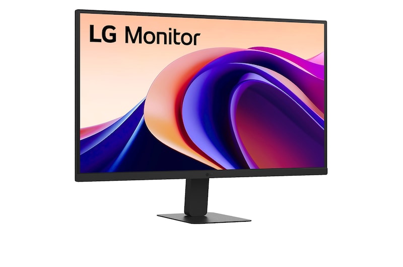LG 24U631A-B Monitor előlnézetben enyhén jobbra fordítva, talpon. A kijelzőn lilás narancssárga absztrakt ábra.