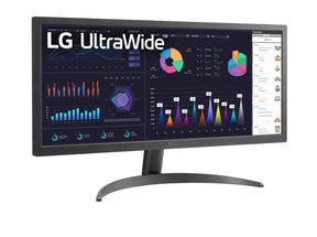 LG 26WQ500-B Monitor előlnézetben enyhén jobbra fordítva, talpon. A kijelzőn diagramok, naptár és lg ultrawide logó.