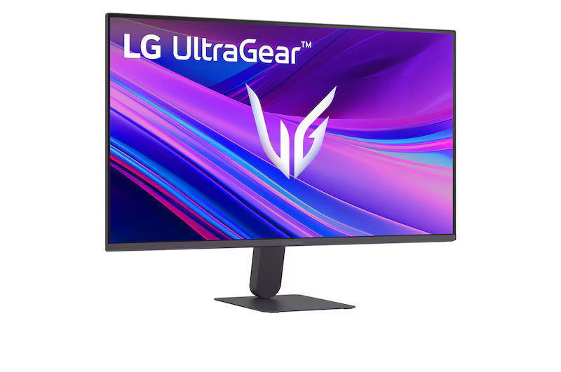 LG 27G411U-B Monitor előlnézetben talpon, enyhén jobbra fordítva. A kijelzőn kékes lila absztrakt ábra és ultragear logó.