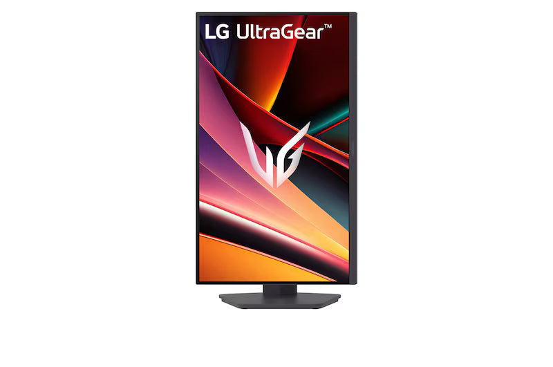 LG 27G610A-B Monitor előlnézetben talpon, pivot módban elforgatva. A kijelzőn zöldes sárga absztrakt ábra és ultragear logó.