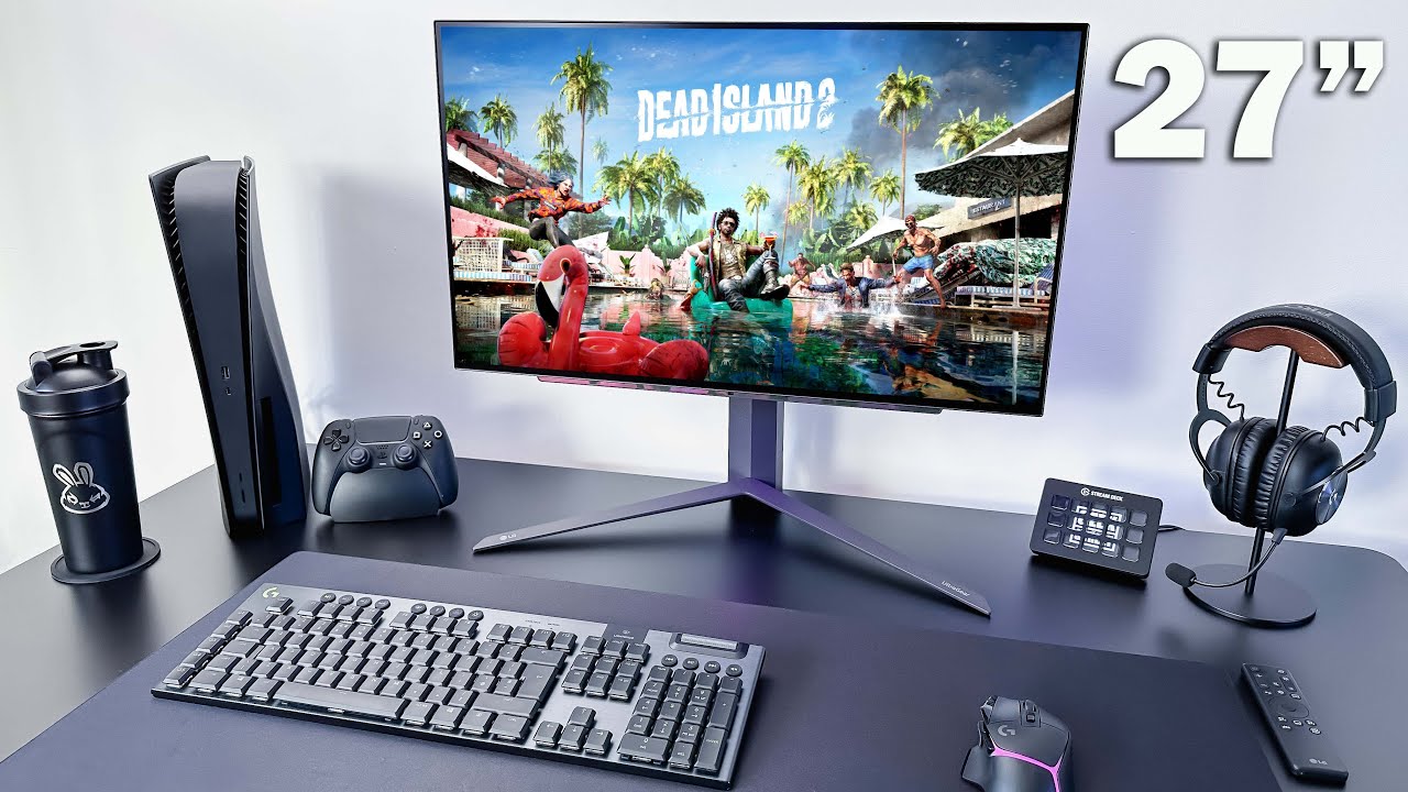 LG 27GS95QE-B Monitor otthoni környezetben pc és játékkonzollal.