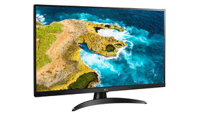 LG 27TQ615S-PZ Smart TV Monitor előlnézetben enyhén jobbra fordítva, talpon. A kijelzőn sziklás tengerpartra csapó hullámok.