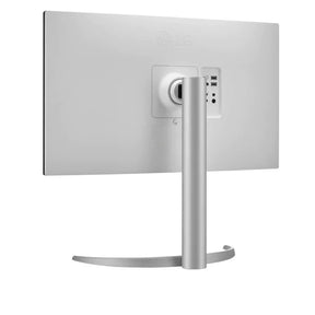 LG 27UP850N Monitor hátulnézetben enyhén balra fordítva, talpra szerelve.