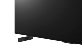 LG 42C4 OLED Televízió szupervékony fém kávája közelről.