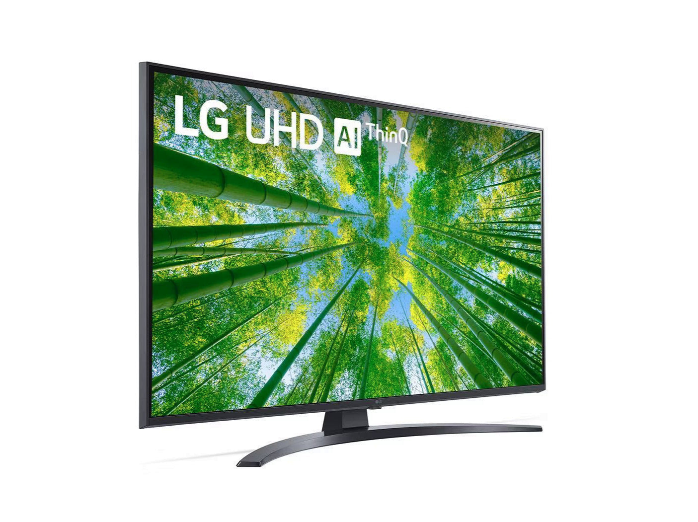 LG 43UQ8100 4K Smart TV előlnézetben enyhén jobbra fordítva, talpon. A kijelzőn sárgás zöld bambusz erdő és lg uhd thinq ai logó.