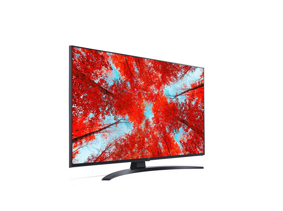 LG 50UQ9100 4K Smart TV előlnézetben jobbra fordítva, talpon. A kijelzőn piros őszi erdő és lg uhd thinq ai logó.