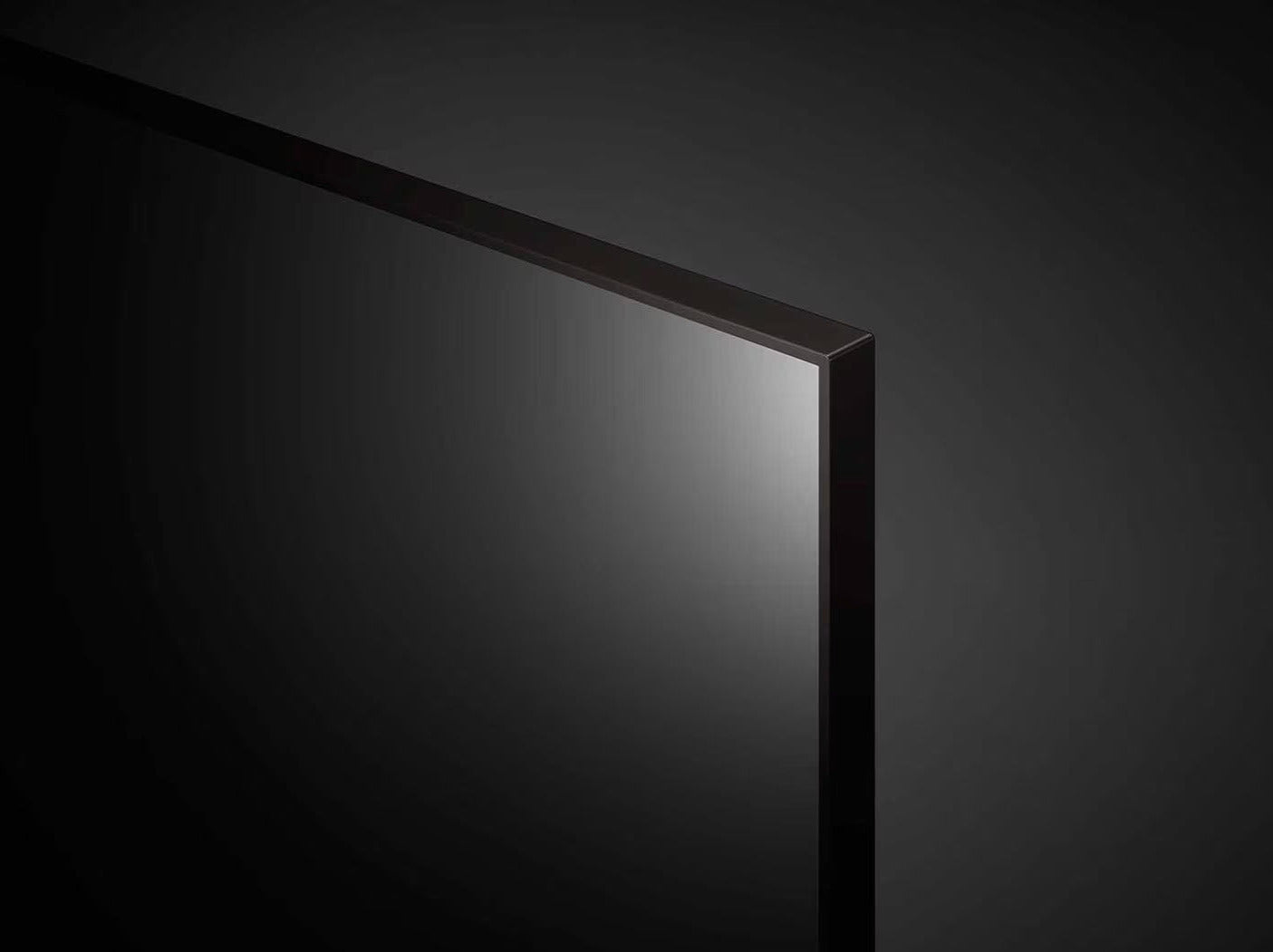 LG 65UP8100 4K Smart TV jobb felső keretre közelítve.
