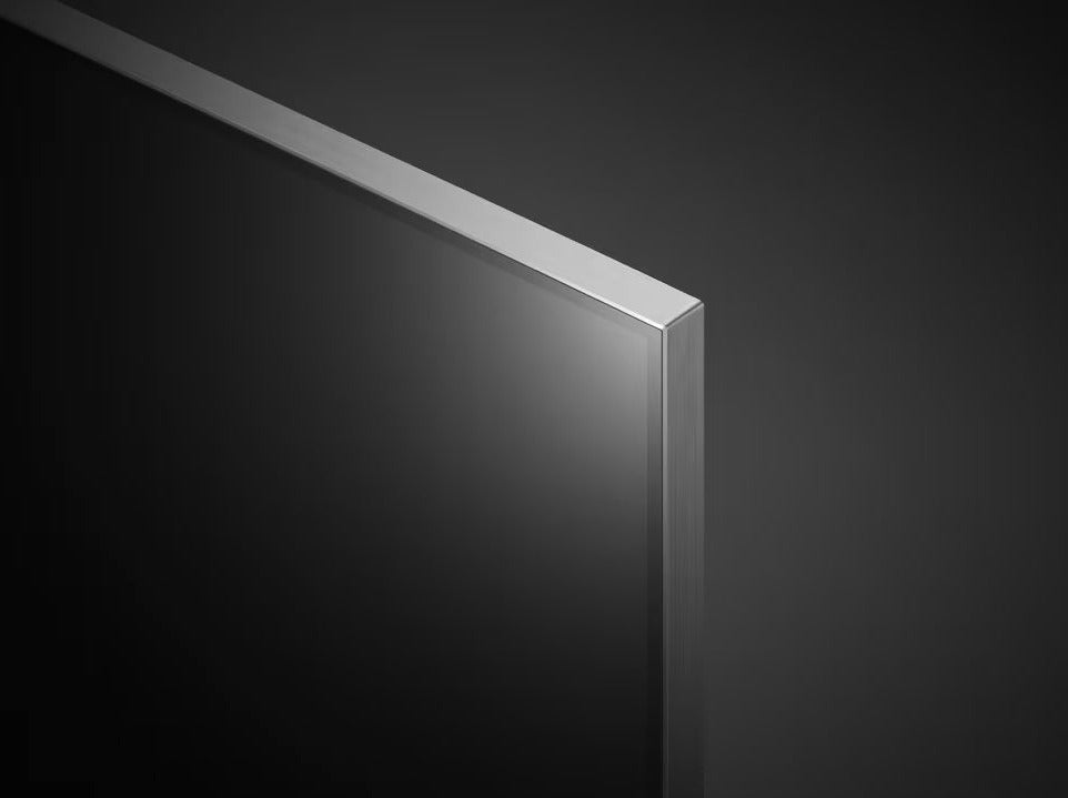 LG 75QNED993PB 8K MiniLED Gaming TV jobb felső kávára közelítve.