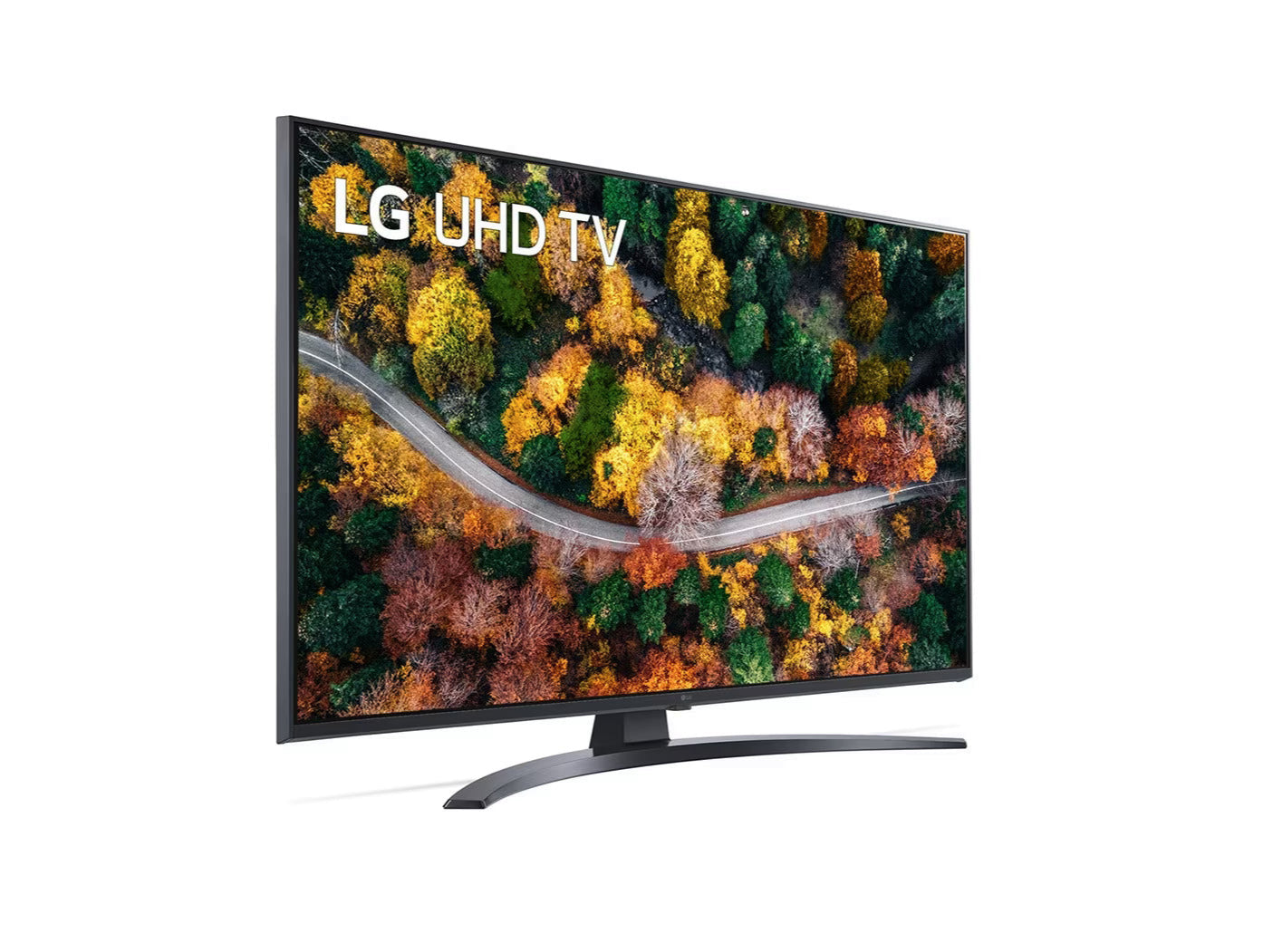 LG 75UP7800 4K Smart TV előlnézetben jobbra fordítva, talpon. A kijelzőn őszi erdőn át haladó út és lg uhd tv logó.