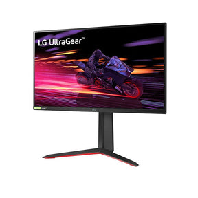 LG 27" UltraGear FHD 240Hz 1ms IPS Gamer Monitor előlnézetben enyhén balra fordítva, 27GP750-B