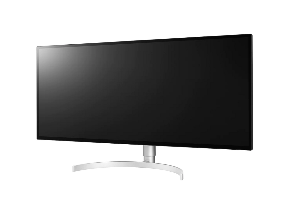 LG 34WK95UP-W Monitor előlnézet enyhén balra fordítva.