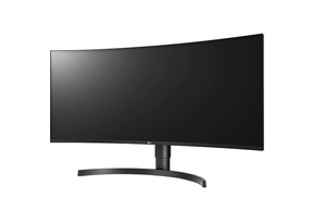 LG 34" Ívelt UltraWide 2K WQHD FreeSync HDR IPS Monitor előlnézet enyhén balra fordítva, 34WL85C-B